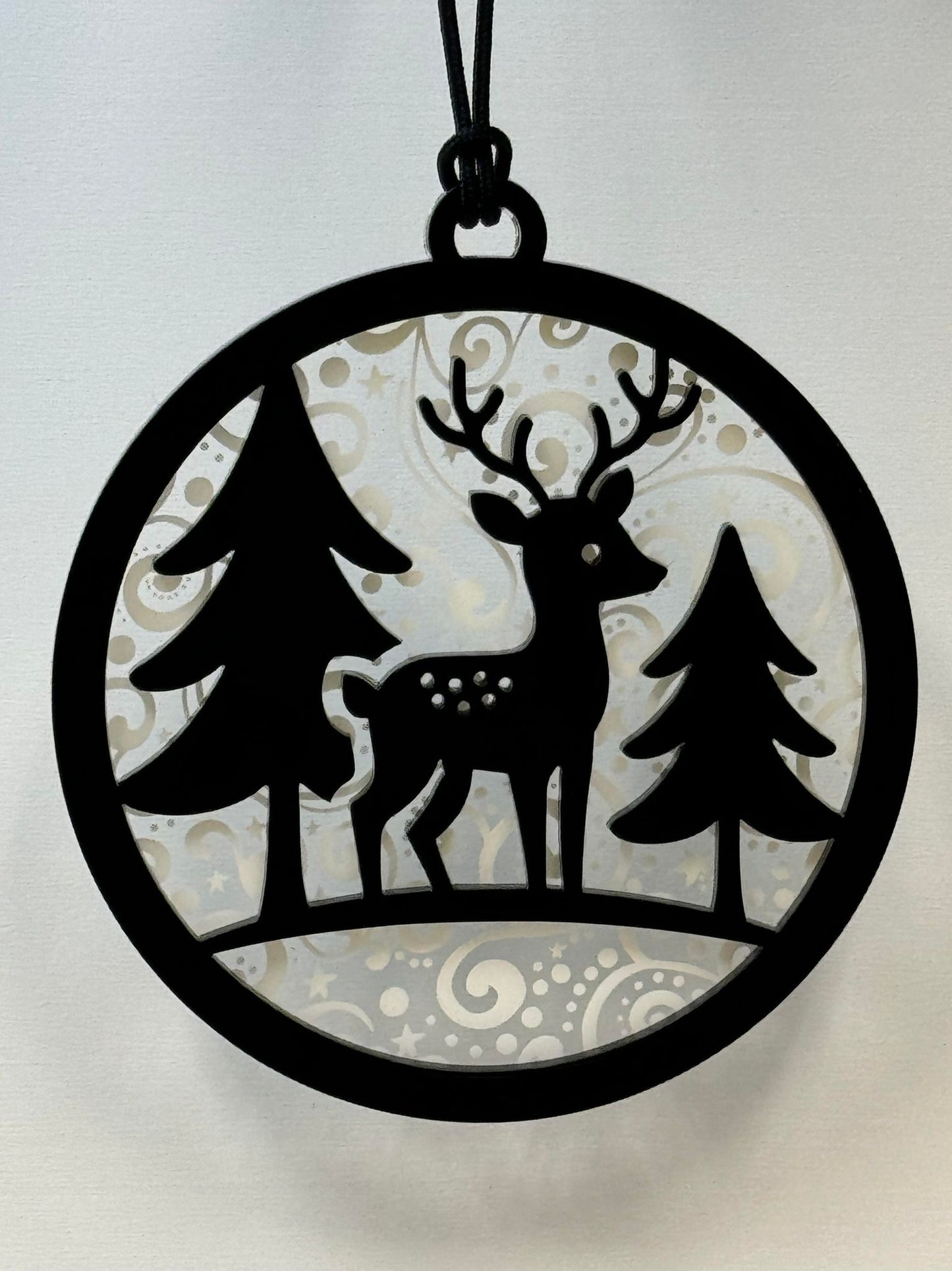 Suncatcher / Ornament - Snowy Deer