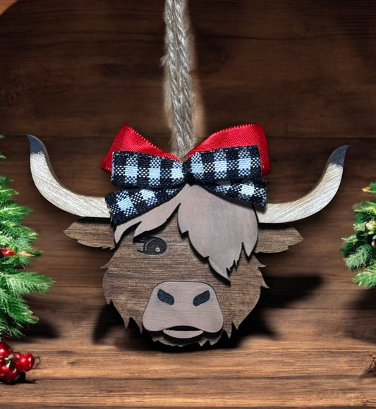 Cutie Highland Cow Ornament